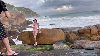 Comi a bucetuda na praia