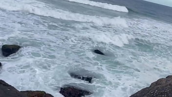 Comi a bucetuda na praia