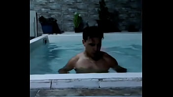 Jameskingoficia aquí me puedes acompañar