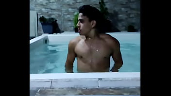 Jameskingoficia aquí me puedes acompañar