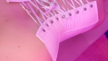 En este bar la camarera te folla si le ofreces algo de dinero solo ella conoce la habitación oculta 2