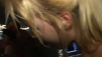 Dudes satisfy their hot gfs