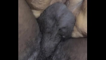 Casada dando o cozinho