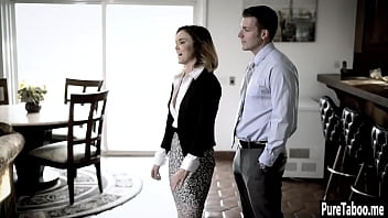 Hot babe enjoyed a hardcore fuck