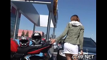 Tight And Juicy Pussy Hole Endures Unforgettable Cock Penetration thumbnail