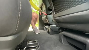 В платье thumbnail