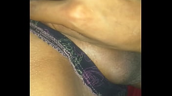 Masturbándome Rico thumbnail