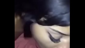 Morena rica me lo mama por dinero