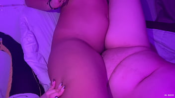 Noche de halloween para estas dos pendejas putas