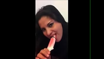 Desi whore licking