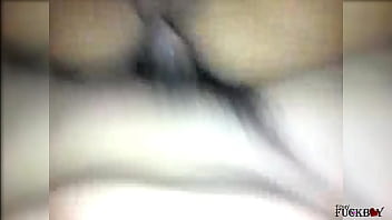 Le dije que por el culo no pero me la metió toda y se vino dentro me duele y no me puedo sentar esto me pasa por andar de puta