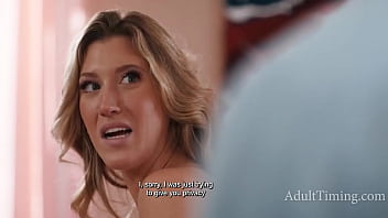 Door creaks blonde freaks