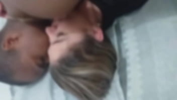 Alineteless Esquece De Colocar A Máscara E Revela Sua Identidade thumbnail