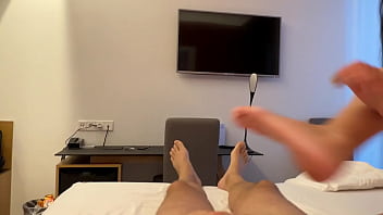 After skiing the stepmother shares a bed with her stepson