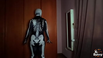 Fart fetish halloween compilation part 3 big ass latina loves halloween