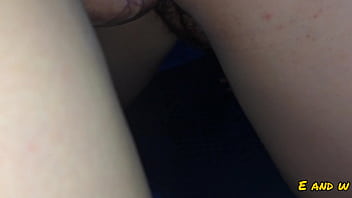 Mi hermanastra se pone para que se la meta