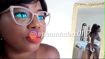 Una rica sorpresa a mitad del video