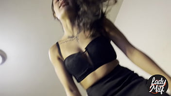 Man becomes ashtray of girlfriend he thought was submissive