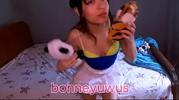 Bonneyuwu 15 11 puta argentna tiene sexo jugando con sus peluches