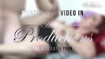 Cheat on her husband with the neighbor