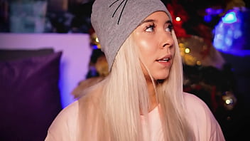 University Student With An Angelic Face Behaves Like A Little Whore In Her Webcam Show thumbnail