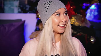 University student with an angelic face behaves like a little whore in her webcam show University student with an angelic face behaves like a little whore in her webcam show