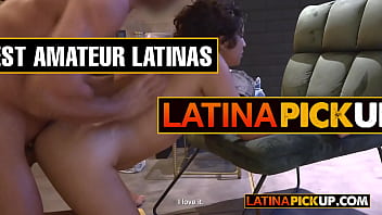 Sexy 18yo colombian college babe skips class to blow hung euro tourist