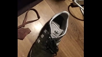 Girls Pussy thumbnail