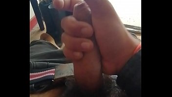 Chico Con Un Hermoso Pene Se Masturba thumbnail