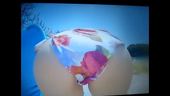 アラサー妻のビキニ