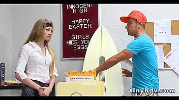 Amazing teen pussy avril hall 2 91