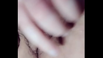 Snowbunnyqueen27 showing off her beautiful fat creamy wet pussy