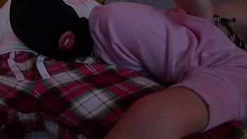 Married slut desperately hides her face while giving sloppy head on camera to keep her affair secret Married slut desperately hides her face while giving sloppy head on camera to keep her affair secret