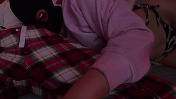 Married slut desperately hides her face while giving sloppy head on camera to keep her affair secret