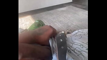 Playin w my dick on the 5th floor lobby & almost got caught viva la mexico ️