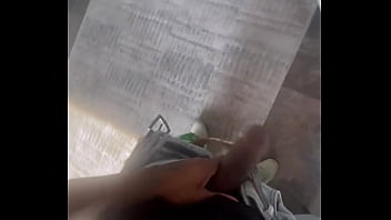 Playin w my dick on the 5th floor lobby & almost got caught viva la mexico ️