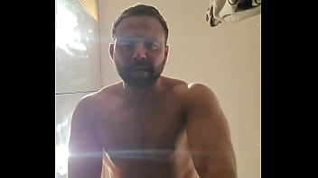 Going through my camera roll and i find this volume up i have no retaliation who i sent this to and why