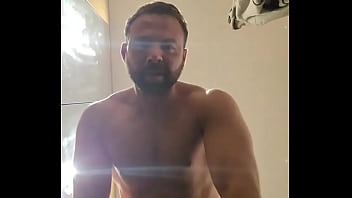 Going through my camera roll and i find this volume up i have no retaliation who i sent this to and why