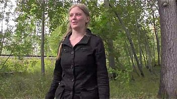 Amateur cutie in sexy lingerie providing with private porn