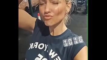 Tu veux voir le résultat de tout ce sport je te montre tout sur ma page fan