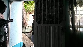 La mujer del domicilio viene con todos los servicios incluidos