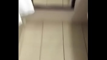 Quickie blow on knees