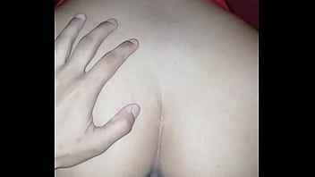 Engañé a mi cuñado para que me dejara meterme su polla