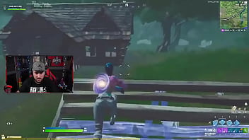 Jugando fortnite
