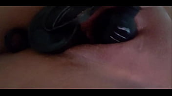 Usando meus brinquedos em todos meus buracos parte 2