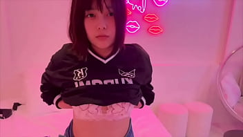 女子大生のオナニーみせます。こんなに変態的なオナニーしてます