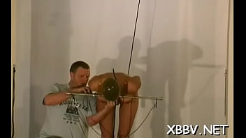 Overwhelming girlie goes pussy