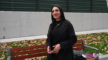 Sexual tour in madrid the huge tits of nelia estrada know the capital