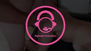 Arabic slut fucks the rider