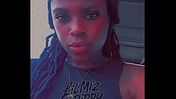 Happy tuesday ft the tightest girp i'm feeling healthy and happy working i'll be back right afte